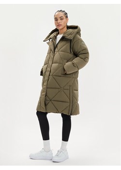 REPLAY Kurtka zimowa W7664R.000.84466 Zielony Relaxed Fit ze sklepu MODIVO w kategorii Kurtki damskie - zdjęcie 181117271