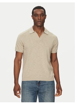 Calvin Klein Polo K10K114087 Beżowy Regular Fit ze sklepu MODIVO w kategorii T-shirty męskie - zdjęcie 181117723