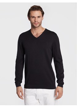 s.Oliver Sweter 2040666 Czarny Regular Fit ze sklepu MODIVO w kategorii Swetry męskie - zdjęcie 181118243