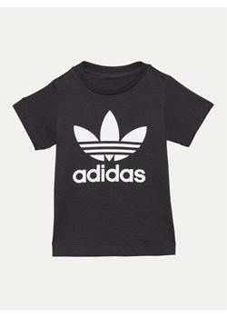 adidas T-Shirt Trefoil IX5113 Czarny Regular Fit ze sklepu MODIVO w kategorii T-shirty chłopięce - zdjęcie 181120823