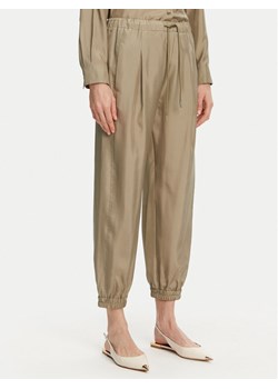 Marella Spodnie materiałowe Abetaia 2513131095 Zielony Relaxed Fit ze sklepu MODIVO w kategorii Spodnie damskie - zdjęcie 181122064