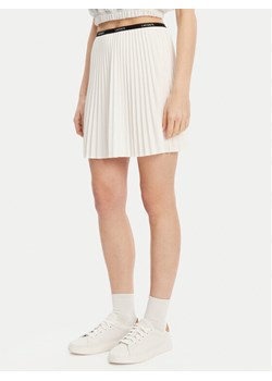 Lacoste Spódnica plisowana JF1403 Écru Regular Fit ze sklepu MODIVO w kategorii Spódnice - zdjęcie 181122790