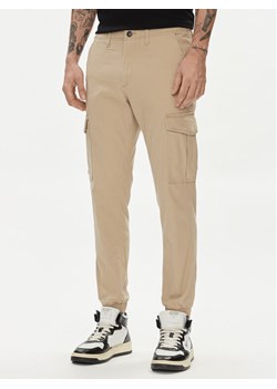 Jack&Jones Joggery Marco 12186889 Beżowy Slim Fit - id: 0000303306113 - marki Jack & Jones - 181122923 Jack&Jones Joggery Marco 12186889 Beżowy Slim Fit ze sklepu MODIVO w kategorii Spodnie męskie - zdjęcie 181122923