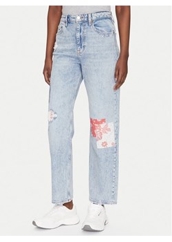 Tommy Jeans Jeansy Layla DW0DW20017 Niebieski Straight Fit ze sklepu MODIVO w kategorii Jeansy damskie - zdjęcie 181123331