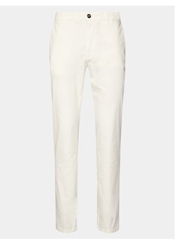North Sails Chinosy Defender 673071 Biały Slim Fit ze sklepu MODIVO w kategorii Spodnie męskie - zdjęcie 181123472
