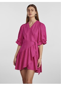YAS Sukienka 26029985 Fioletowy Regular Fit ze sklepu MODIVO w kategorii Sukienki - zdjęcie 181123981