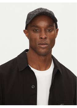 Calvin Klein Czapka z daszkiem Logo Jacquard LV04G5066G Czarny ze sklepu MODIVO w kategorii Czapki z daszkiem męskie - zdjęcie 181124091