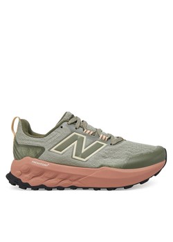 New Balance Buty do biegania Garoe WTGAROP2 Khaki ze sklepu MODIVO w kategorii Buty sportowe damskie - zdjęcie 181124141