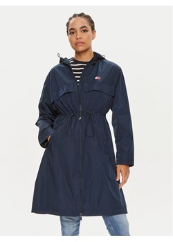 Tommy Jeans Parka Chicago DW0DW18305 Granatowy Regular Fit ze sklepu MODIVO w kategorii Parki damskie - zdjęcie 181124513