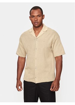 Calvin Klein Jeans Koszula J30J325675 Beżowy Regular Fit ze sklepu MODIVO w kategorii Swetry męskie - zdjęcie 181125372