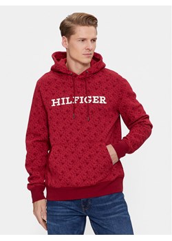 Tommy Hilfiger Bluza Aop Monogram MW0MW32703 Czerwony Regular Fit ze sklepu MODIVO w kategorii Bluzy męskie - zdjęcie 181125744