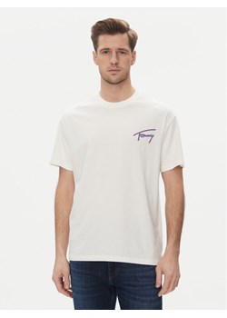 Tommy Jeans T-Shirt Faded Graphic DM0DM20768 Biały Relaxed Fit ze sklepu MODIVO w kategorii T-shirty męskie - zdjęcie 181125752