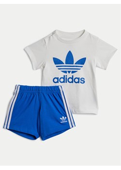 adidas Komplet t-shirt i spodenki JE0525 Niebieski Regular Fit ze sklepu MODIVO w kategorii Komplety niemowlęce - zdjęcie 181126763