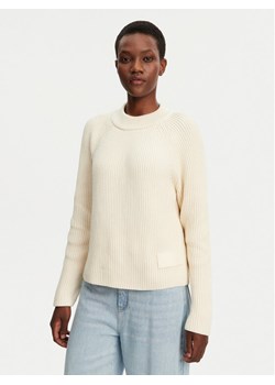 AMI PARIS Sweter FKS024.KN0031 Écru Regular Fit ze sklepu MODIVO w kategorii Swetry damskie - zdjęcie 181126922