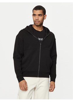 Calvin Klein Bluza Shadow Embosed Logo K10K113088 Czarny Regular Fit ze sklepu MODIVO w kategorii Bluzy męskie - zdjęcie 181127413