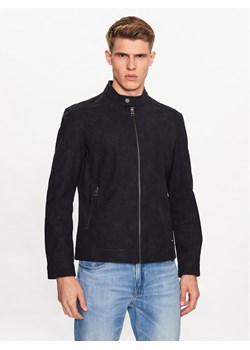 Guess Kurtka z imitacji skóry M3YL00 WFHA0 Czarny Regular Fit ze sklepu MODIVO w kategorii Kurtki męskie - zdjęcie 181129044
