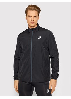 Asics Kurtka do biegania Core 2011C344 Czarny Regular Fit ze sklepu MODIVO w kategorii Kurtki męskie - zdjęcie 181129782