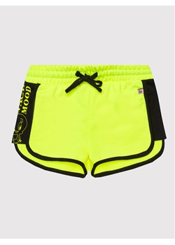United Colors Of Benetton Szorty sportowe LOONEY TUNES 3BT0C900T Zielony Regular Fit ze sklepu MODIVO w kategorii Spodenki dziewczęce - zdjęcie 181129870