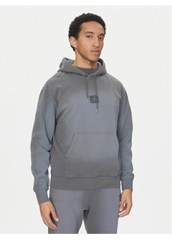 Nike Bluza FV7249 Szary Regular Fit ze sklepu MODIVO w kategorii Bluzy męskie - zdjęcie 181129892