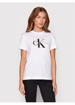 Calvin Klein Jeans T-Shirt J20J219142 Biały Regular Fit ze sklepu MODIVO w kategorii Bluzki damskie - zdjęcie 181130014