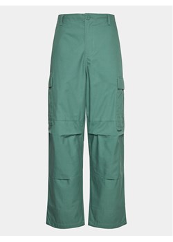 HUF Spodnie materiałowe Utility PT00278 Zielony Relaxed Fit - id: 0000302951659 - marki Huf - 181130772 HUF Spodnie materiałowe Utility PT00278 Zielony Relaxed Fit ze sklepu MODIVO w kategorii Spodnie męskie - zdjęcie 181130772