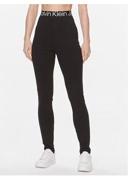 Calvin Klein Jeans Legginsy J20J222601 Czarny Slim Fit ze sklepu MODIVO w kategorii Spodnie damskie - zdjęcie 181131584