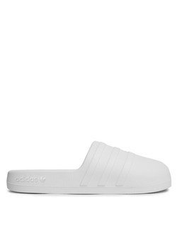 adidas Klapki adifom Adilette Slides HQ8748 Biały ze sklepu MODIVO w kategorii Klapki męskie - zdjęcie 181132041