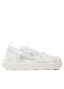 Nike Sneakersy Court Vision Alta CW6536 102 Biały ze sklepu MODIVO w kategorii Buty sportowe damskie - zdjęcie 181133141