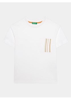 United Colors Of Benetton T-Shirt 3096C10BK Biały Regular Fit - id: 0000302076703 - marki United Colors Of Benetton - 181134252 United Colors Of Benetton T-Shirt 3096C10BK Biały Regular Fit ze sklepu MODIVO w kategorii T-shirty chłopięce - zdjęcie 181134252