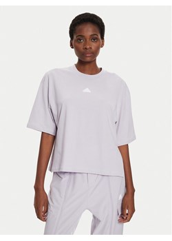 adidas T-Shirt Dance IS0877 Fioletowy Loose Fit ze sklepu MODIVO w kategorii Bluzki damskie - zdjęcie 181138364