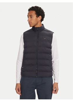 Tommy Hilfiger Kamizelka MW0MW37255 Granatowy Regular Fit ze sklepu MODIVO w kategorii Kamizelki męskie - zdjęcie 181138512