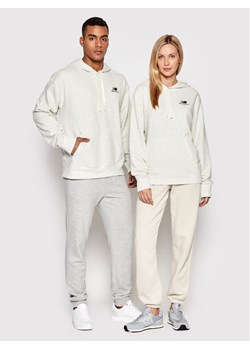 New Balance Bluza Unisex UT21500 Szary Relaxed Fit ze sklepu MODIVO w kategorii Bluzy męskie - zdjęcie 181138562