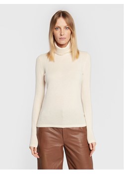 Calvin Klein Golf K20K204780 Écru Regular Fit ze sklepu MODIVO w kategorii Swetry damskie - zdjęcie 181138950
