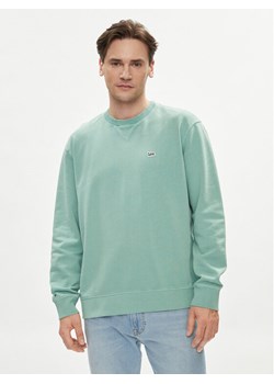 Lee Bluza Plain 112349100 Zielony Regular Fit ze sklepu MODIVO w kategorii Bluzy męskie - zdjęcie 181139743