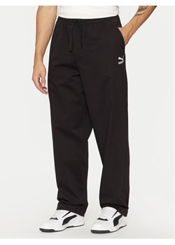 Puma Spodnie materiałowe Better Classics 624259 Czarny Relaxed Fit ze sklepu MODIVO w kategorii Spodnie męskie - zdjęcie 181139801