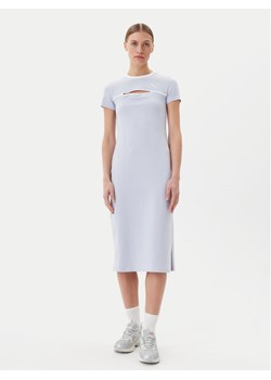 Puma Sukienka codzienna Ess Cut-Out 629769 Błękitny Slim Fit ze sklepu MODIVO w kategorii Sukienki - zdjęcie 181141253