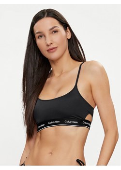 Calvin Klein Swimwear Góra od bikini KW0KW02425 Czarny ze sklepu MODIVO w kategorii Stroje kąpielowe - zdjęcie 181142180