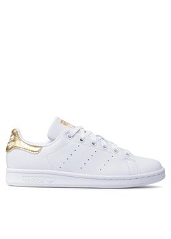 adidas Sneakersy Stan Smith W G58184 Biały ze sklepu MODIVO w kategorii Buty sportowe damskie - zdjęcie 181142351