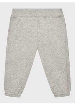 United Colors Of Benetton Spodnie dresowe 3J70AF003 Szary Regular Fit ze sklepu MODIVO w kategorii Spodnie i półśpiochy - zdjęcie 181142504