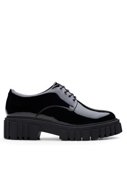 Clarks Oxfordy Page Walk 26178685 Czarny ze sklepu MODIVO w kategorii Półbuty damskie - zdjęcie 181143090