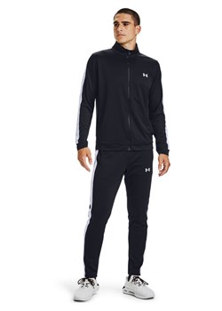 Under Armour Dres Ua Emea 1357139 Czarny Regular Fit ze sklepu MODIVO w kategorii Dresy męskie - zdjęcie 181146690