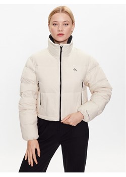 Calvin Klein Jeans Kurtka puchowa J20J221649 Écru Cropped Fit - id: 0000302266524 - marki Calvin Klein - 181146913 Calvin Klein Jeans Kurtka puchowa J20J221649 Écru Cropped Fit ze sklepu MODIVO w kategorii Kurtki damskie - zdjęcie 181146913