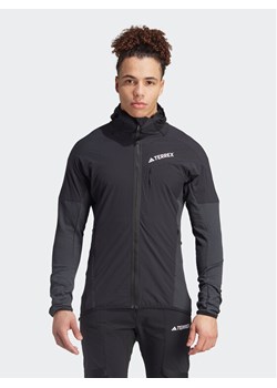 adidas Polar IB1860 Czarny Slim Fit ze sklepu MODIVO w kategorii Bluzy męskie - zdjęcie 181147014