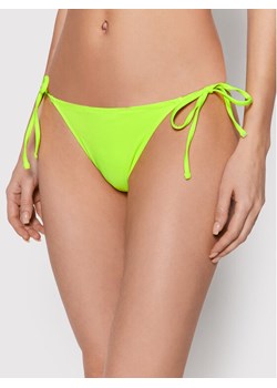Guess Dół od bikini E02O21 MC044 Zielony ze sklepu MODIVO w kategorii Stroje kąpielowe - zdjęcie 181147363