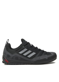 adidas Sneakersy Terrex Swift Solo 2.0 Hiking IE6901 Czarny ze sklepu MODIVO w kategorii Buty sportowe męskie - zdjęcie 181147584