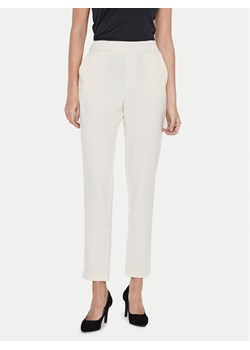 Vero Moda Chinosy Maya 10225280 Beżowy Regular Fit ze sklepu MODIVO w kategorii Spodnie damskie - zdjęcie 181148630
