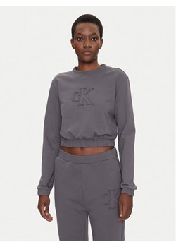Calvin Klein Jeans Bluza J20J225363 Szary Regular Fit ze sklepu MODIVO w kategorii Bluzy damskie - zdjęcie 181149030