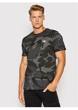 Alpha Industries T-Shirt Backprint T Camo 128507C Czarny Regular Fit ze sklepu MODIVO w kategorii T-shirty męskie - zdjęcie 181149411