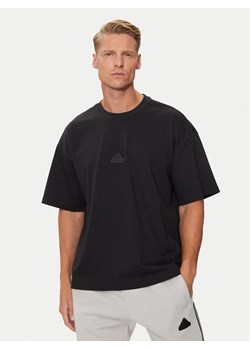 adidas T-Shirt City Escape JF3704 Czarny Loose Fit ze sklepu MODIVO w kategorii T-shirty męskie - zdjęcie 181149660