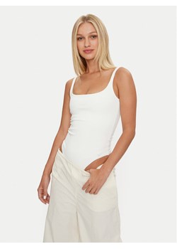 Reebok Body Bodysuit 100200750 Biały Slim Fit ze sklepu MODIVO w kategorii Bluzki damskie - zdjęcie 181149692